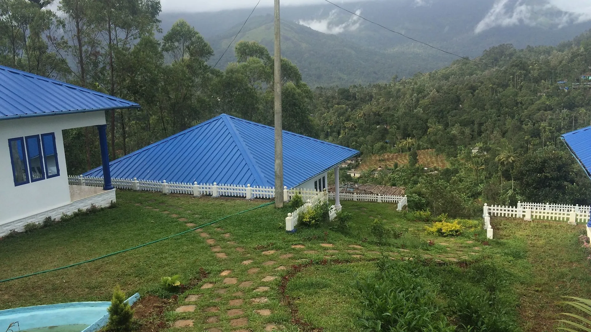 Hotel Lilies@Munnar Indie