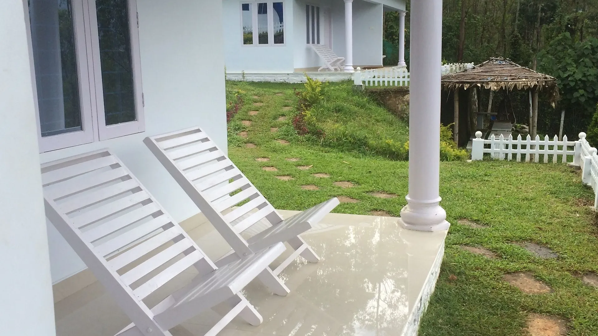 Hotel Lilies@Munnar Munnar